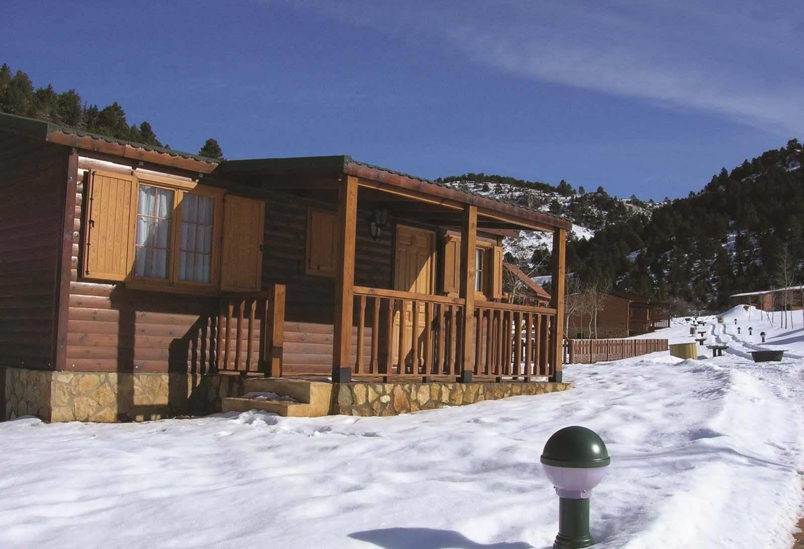 Cabañas de Javalambre Camarena de la Sierra Exterior foto