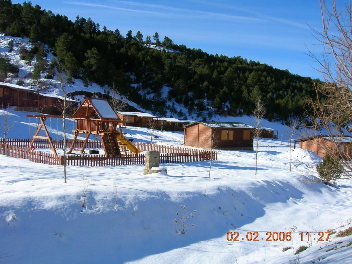 Cabañas de Javalambre Camarena de la Sierra Exterior foto